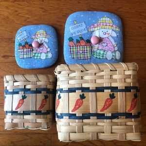 HAPPY Easter baskets w/fitted tops, FIRM